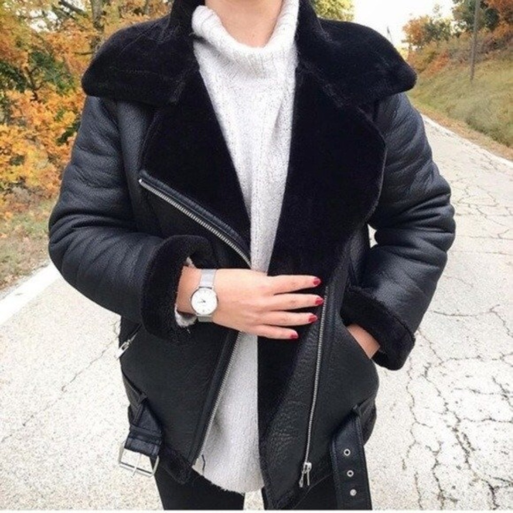 Zara faux shearling biker jacket 🔥🌚🌹